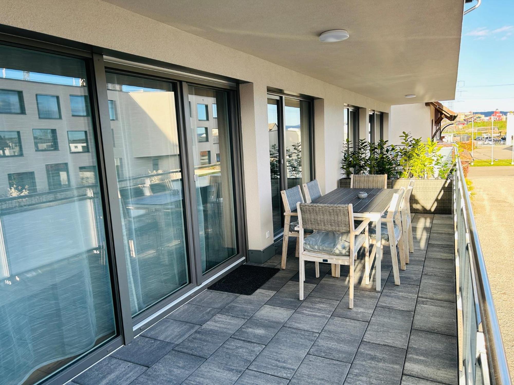 רוסט Jill Apartments מראה חיצוני תמונה