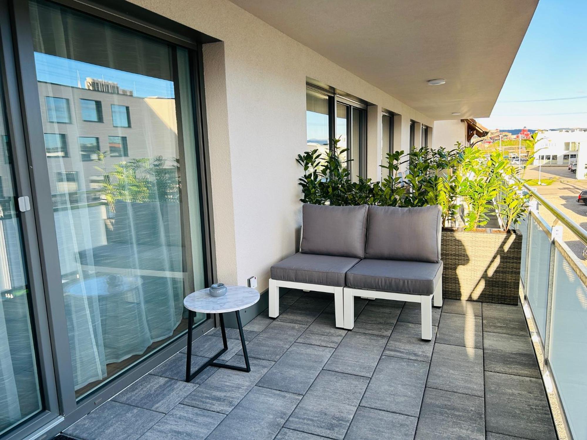 רוסט Jill Apartments מראה חיצוני תמונה